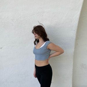 Light blue wide shoulder cropped tank